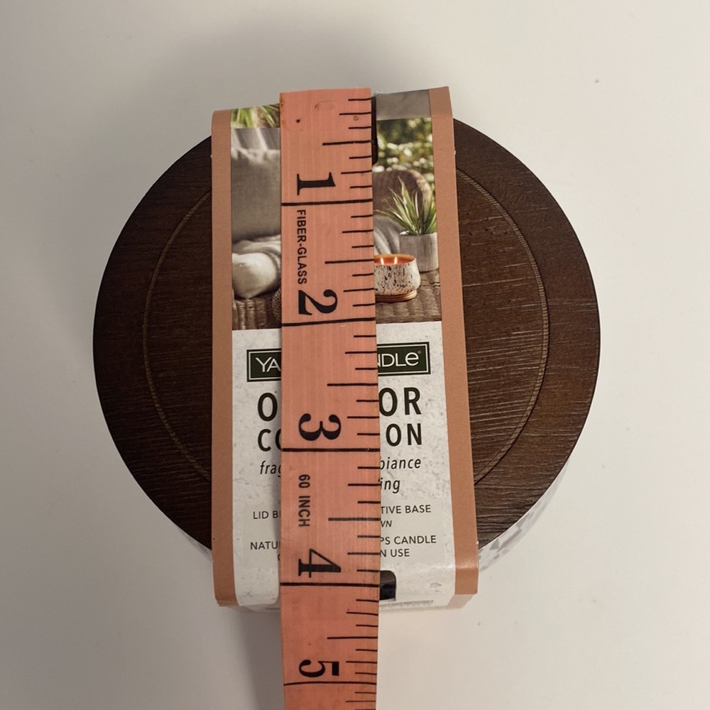 2/$20, 4/$35 - Lg Yankee Candle Set - Natural Wooden Top Doubles As Base!! - Picture 16 of 16